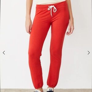 MONROW Red Supersoft Vintage Sweats Size Small